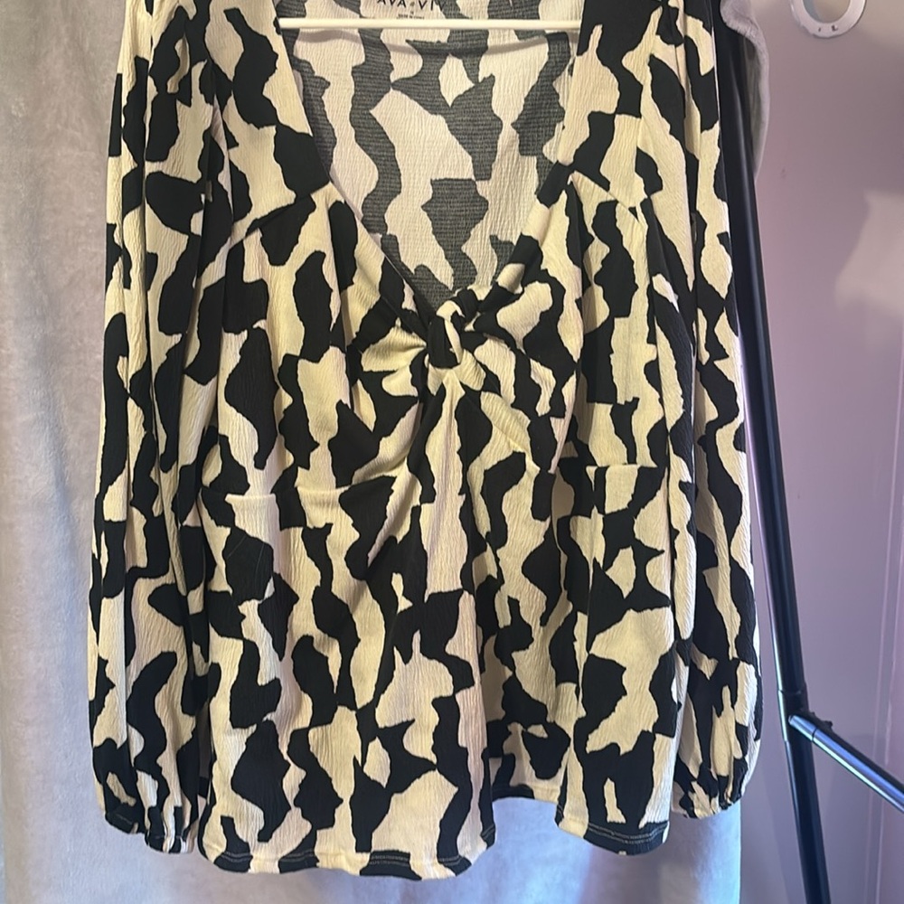 Ava & Viv xl blouse shirt
